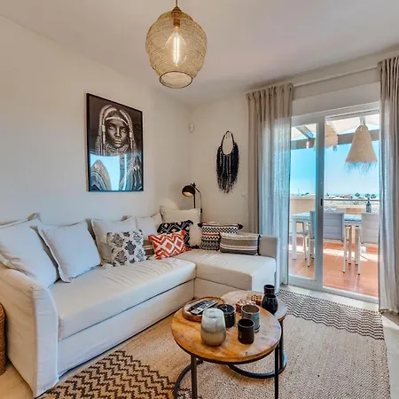 Διαμέρισμα Apartamento Etnico Y Chic *