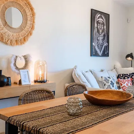 Apartamento Etnico Y Chic Διαμέρισμα *